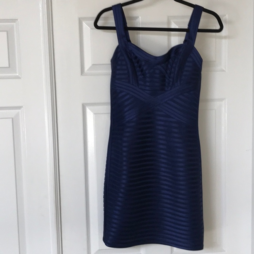 BCBG/MAX AZARIA  SIZE 6 BLUE DEPTH COCKTAIL DRESS